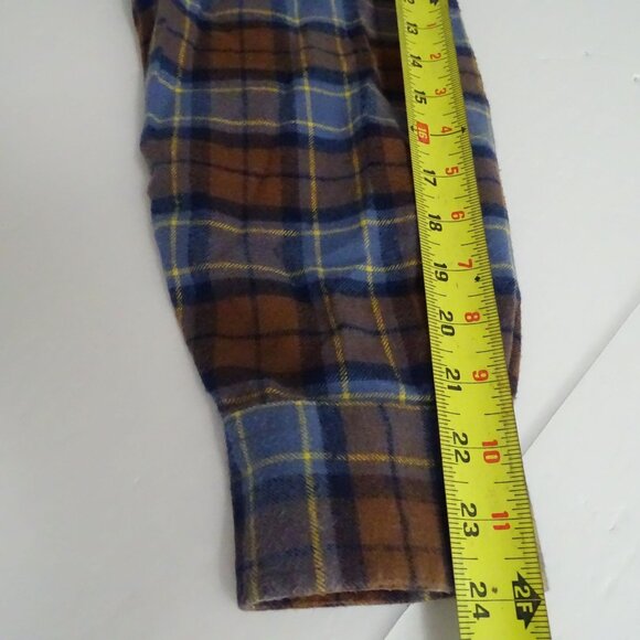 Vineyard Vines Murray Shirt Flannel Men Size L Button Down Brown Blue Plaid - Picture 9 of 10